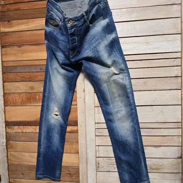 ZARA MAN 데미지 가공 데님 팬츠 슬림핏 남성용