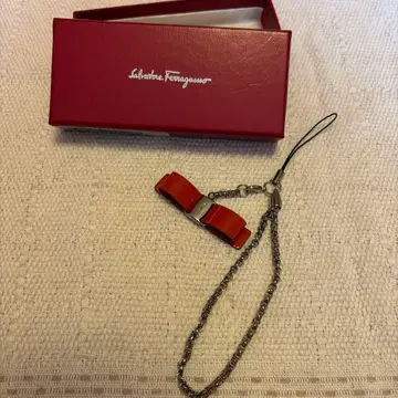 Salvatore Ferragamo 오렌지 리본 키링