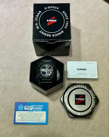 미사용 새상품 G-SHOCK MR. 20BAR 블랙