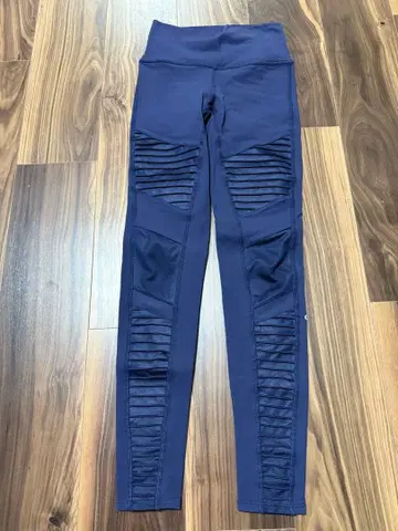 Alo Yoga 모토 레깅스 네이비 2XS