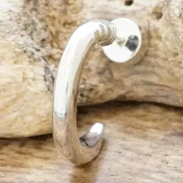 새상품 원오크록 Taka 착용 네일 귀걸이 실버925 1개 판매