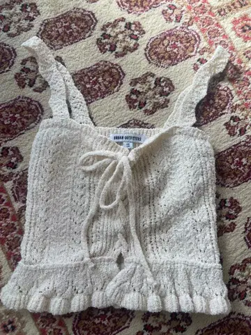 URBAN OUTFITTERS 아이보리 니트 베스트 XS