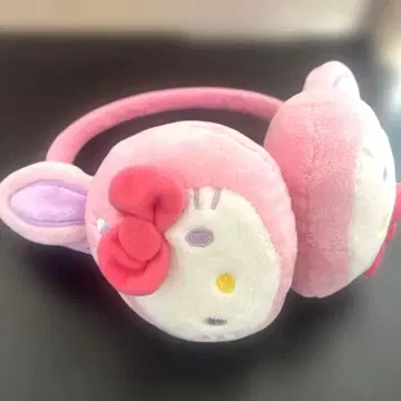 키티 귀도리 토끼