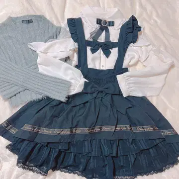 LIZLISA 레이스업 서스펜더 부착 스커트 블랙 지뢰 블라우스