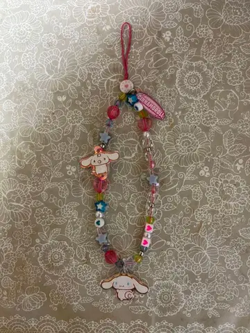 시나모롤 SKINNYDIP 비즈 스트랩