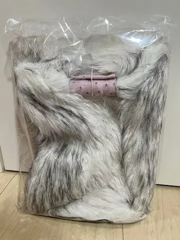 igi MUDDY DOG TOTE 바이컬러 라운드 퍼 백 화이트
