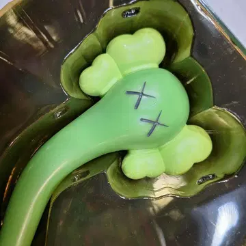 KAWS 카우스 BENDY KAWS x realmadHECTIC