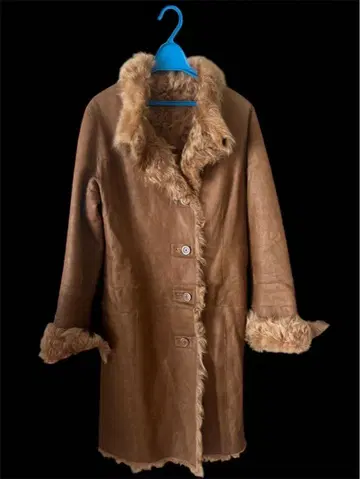 베아트리스 롱 기장 무스탕 코트 40