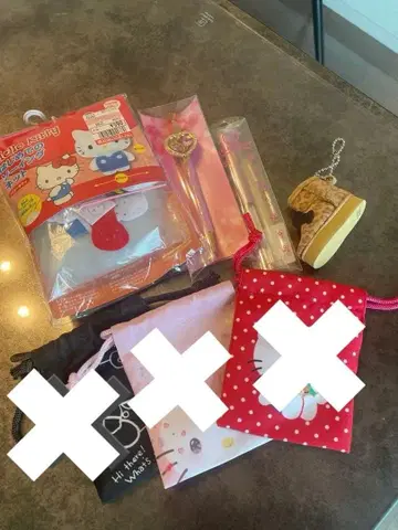 키티 헬로키티 산리오 세일러문 볼펜 세트