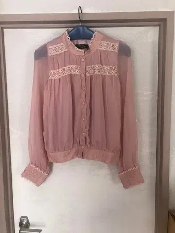 로지타 쉬폰 블라우스