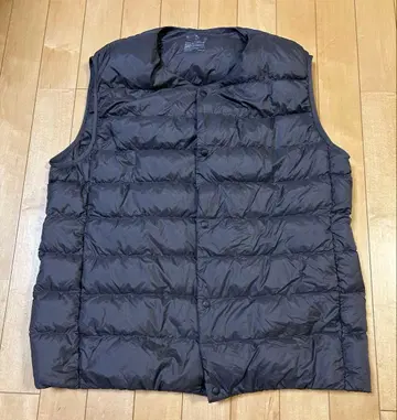 무인양품 노카라 다운 베스트 XL 다운 90 페더 10