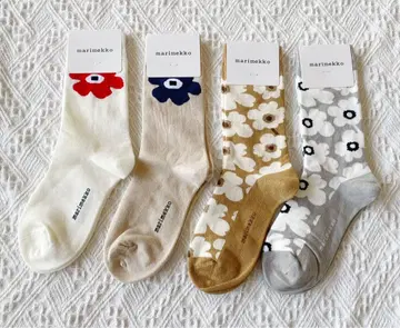 새상품 마리메꼬 양말 4켤레