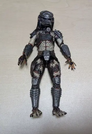 NECA 보아 프레데터 7인치 피규어