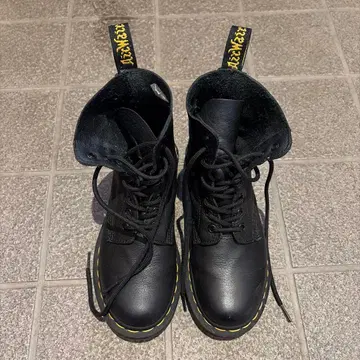 닥터마틴 23~23.5cm