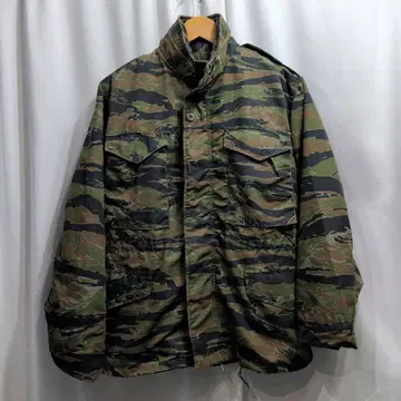 거의 미사용 미군 실물 U.S.ARMY M65 타이거 카모 필드 자켓