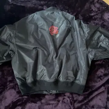 Sourcream 블랙 MA-1 자켓