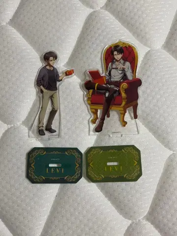 진격의 거인 리바이 생일 아크릴 스탠드 묶음 판매