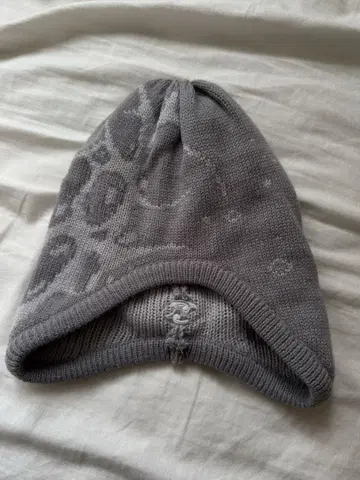 SANSANGEAR/SPIKE EAR FLAP BEANIE