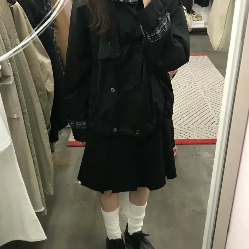 DEINET HOODED TRENCH JACKET IN BLACK