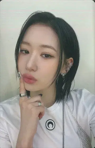 ME:I 초회 한정판 A 카사하라 모모나 MIRAI