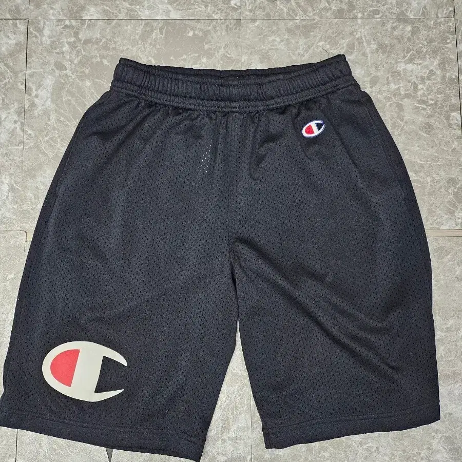 Supreme x Champion Mesh Shorts Black - 24SS m size (3) on Bunjang