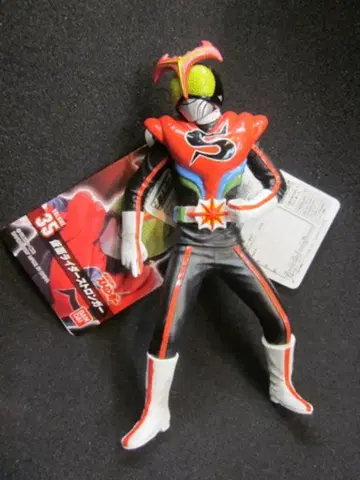 반다이 소프비혼 가면라이더 스트롱거 35