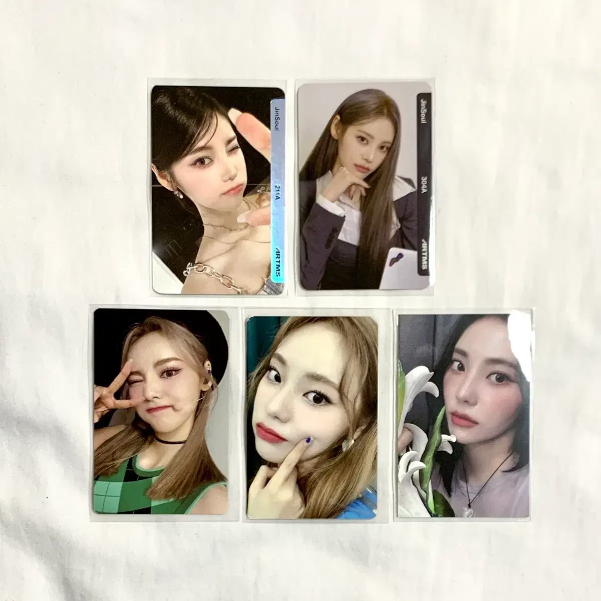 ARTMS チェリ サイン入りオブジェクト LOONA Shop loona on Bunjang Global Site - No more Korean account!