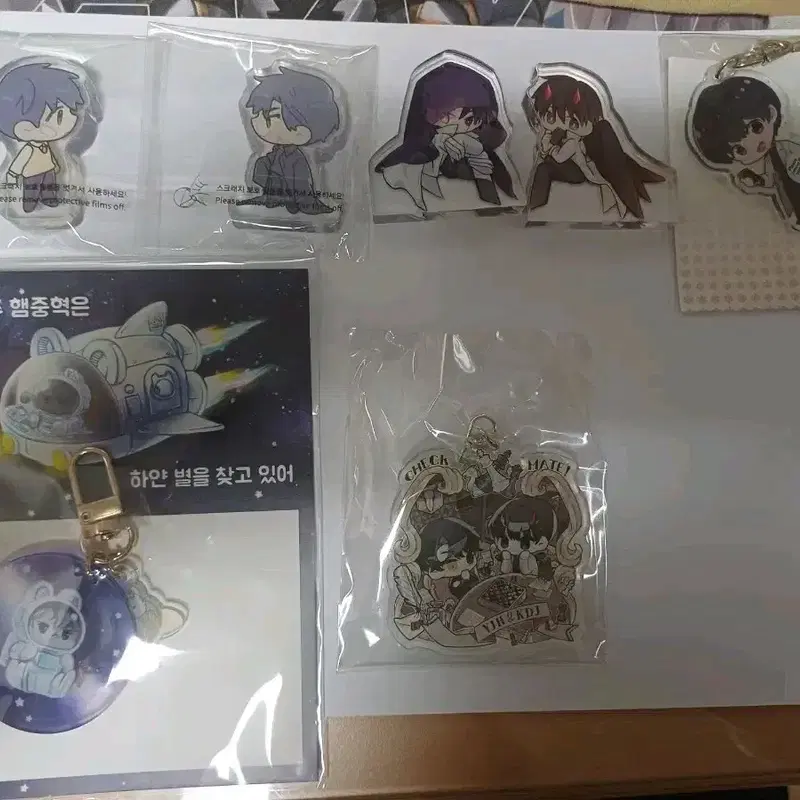 전지적 독자 시점 전독시 중혁독자 중독 유중혁 김독자 아크릴 코롯토
