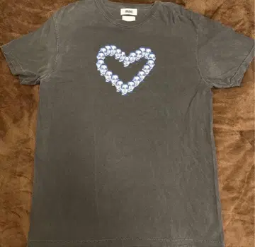 araki mahari 콜라보 T셔츠 M 사이즈