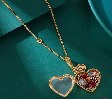 쥬시 꾸뛰르 오픈식 초콜릿 하트 펜던트 목걸이