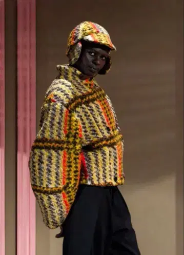 가격 인하 HENRIK VIBSKOV 아우터