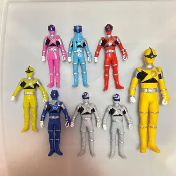 우주전대 큐렌쟈 소프트 비닐 8체 세트