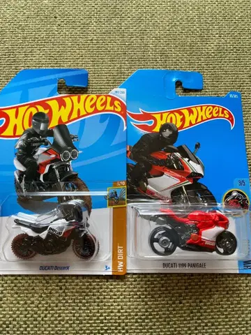 핫휠 두카티 1199 파니갈레 & 데저트 X, 2대 세트!