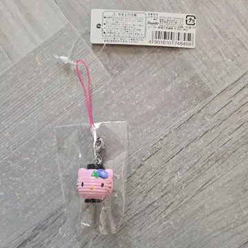 헬로키티 등롱 버전 스트랩