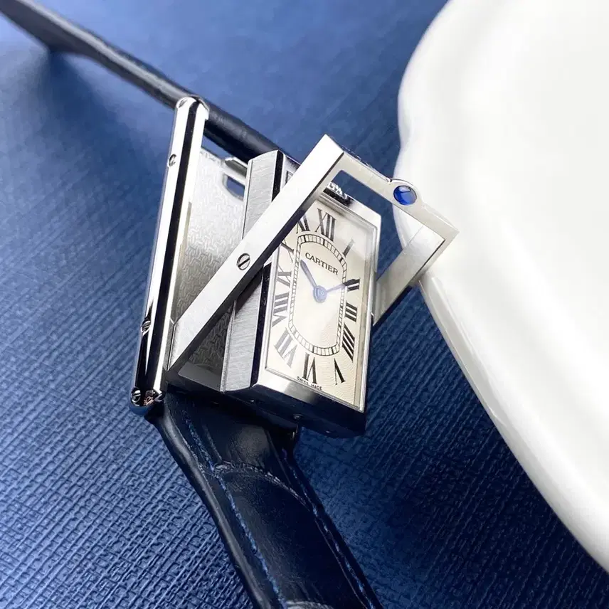 까르띠에 RM님 CARTIER TANK BASCULANTE MECANIQUE 사진 1