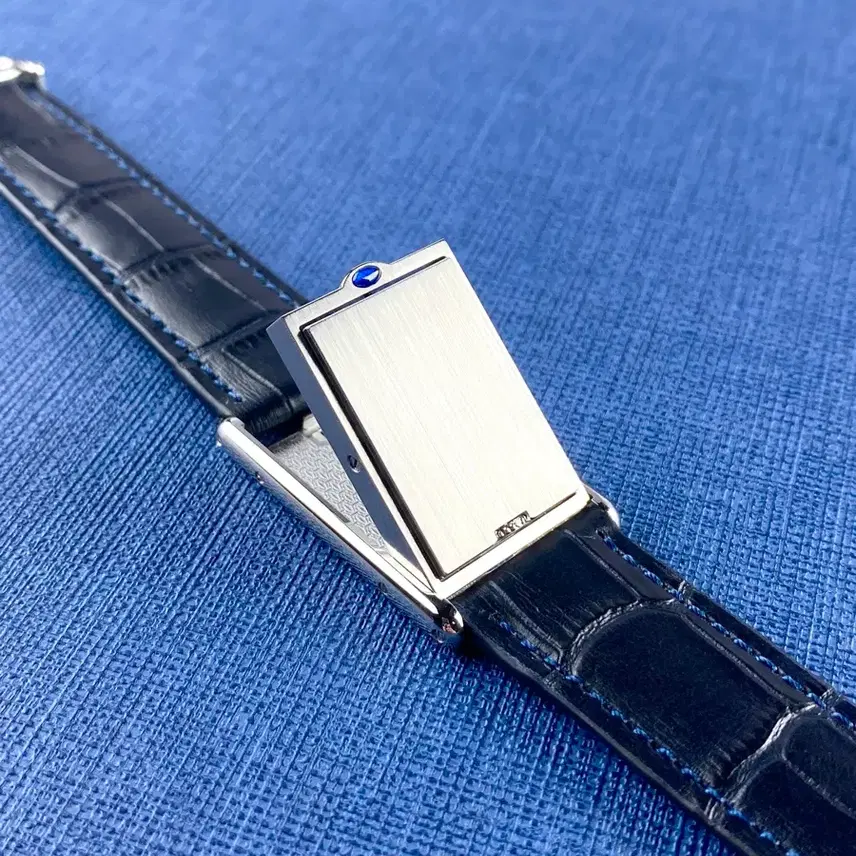 까르띠에 RM님 CARTIER TANK BASCULANTE MECANIQUE 사진 7