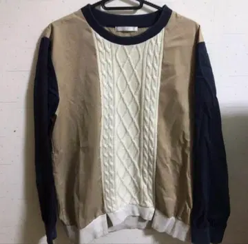 DISCOVERED 절개 니트