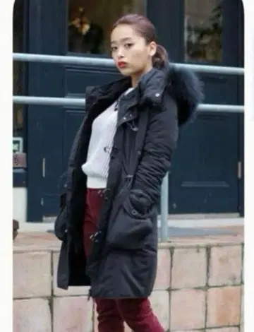 SLY 모즈 코트 N3B 블랙 퍼 Y2K