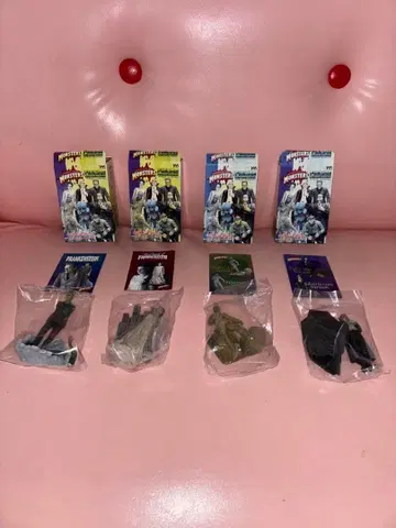 야노만 유니버셜 스튜디오 몬스터즈 피규어 컬렉션 (4체)