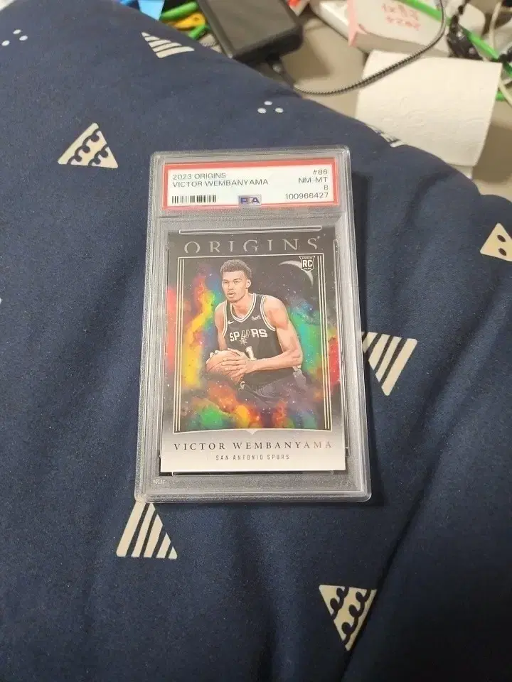 2023 웸반야마 ORIGINS PSA 8 농구 카드