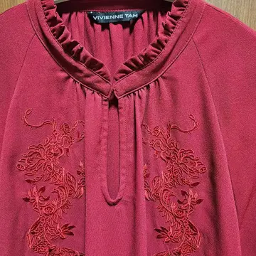 비비안 탐 블라우스 드래곤 자수