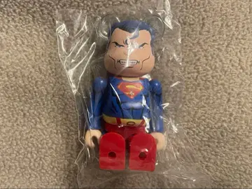 베어브릭 SUPERMAN (BATMAN HUSH ver.) 슈퍼맨