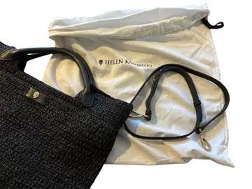 헬렌 카민스키 블랙 바스켓백