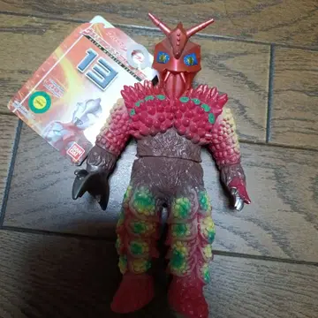 거대 야풀 (뫼비우스) | 반다이 구 울트라 괴수 시리즈/001