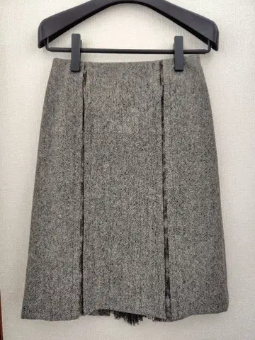 [ Luigi Botto ] 그레이 울 타이트 스커트 레이스 슬릿