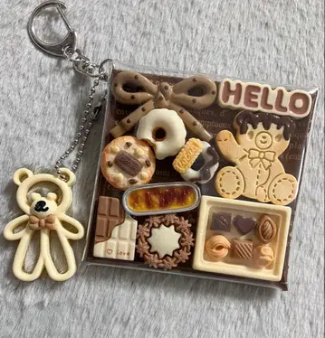 가챠 파우치 [ 초코 드리즐 곰돌이 쿠키 디저트 세트 ]