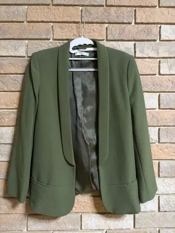 MANGO 망고 M 테일러드 자켓 안감 부착 그린 카키 새상품