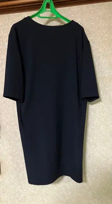 메5253 르티로와두드레스테리아 네이비 원피스 M