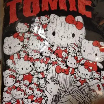 이토 준지 x 산리오 캐릭터즈 갸루 토미에 x 헬로키티 후드티 XL