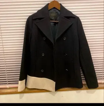 투모로우랜드 짜임 원단의 깔끔한 코트 일본제 38 사이즈